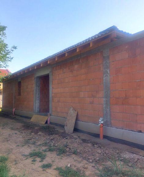 Casa noua cu 4 camere situata in zona Centru la asfalt cu toate utilitatile – fotografia 4 din 6
