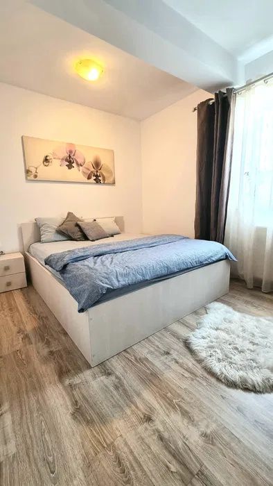 Apartament 3 camere,62 mp, parcare inclusă, zona Cetății – fotografia 3 din 6
