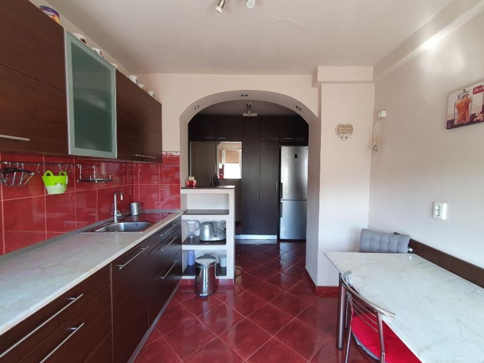 Apartament 3 camere -5 minute metrou Dristor – fotografia 11 din 14