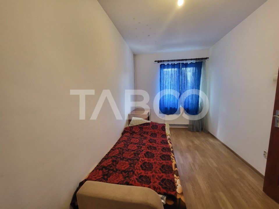 Apartament de vanzare 4 camere pe 2 etaje 84 mp zona Rahovei Sibiu – fotografia 6 din 9