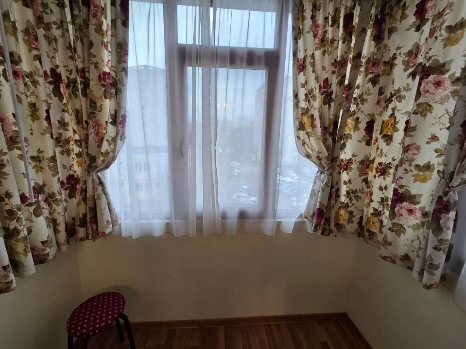 DE VANZARE-APARTAMENT 3 CAMERE-ALEXANDRU CEL BUN – fotografia 9 din 11