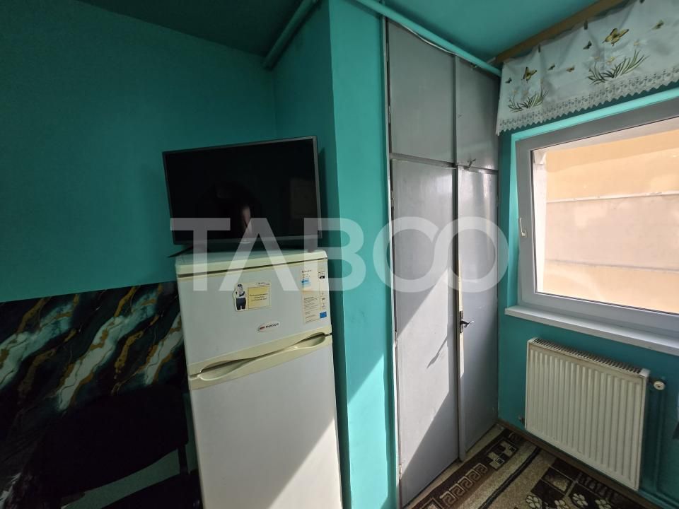 Comision 0 Apartament 3 camere de vanzare decomandat etaj 2 V.Aaron – fotografia 17 din 19