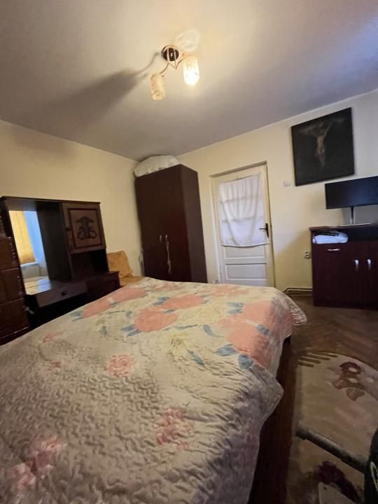 Casa pe parter 3 camere ingrijita curte si gradina Gaesti Nord – fotografia 22 din 35