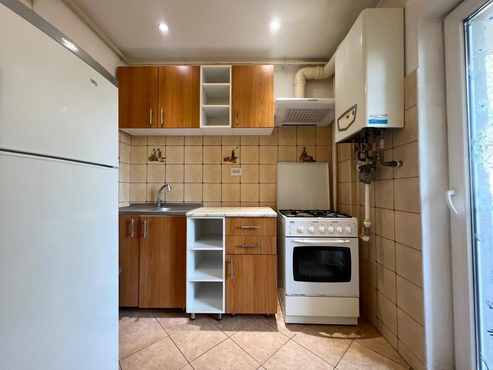 Apartament, 3 camere, 63 mp utili, etaj 2 - Zona Lunei – fotografia 7 din 12
