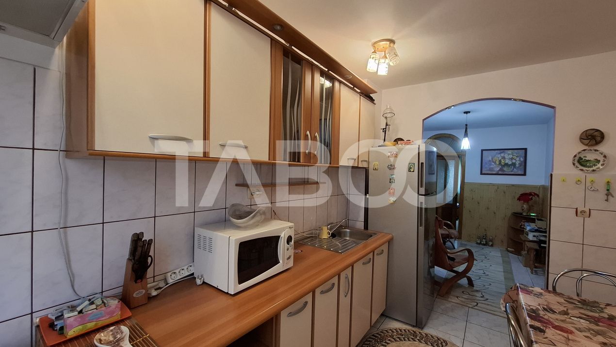 Apartament 3 camere de vanzare decomandat 58 mp zona Valea Aurie Sibiu – fotografia 7 din 11
