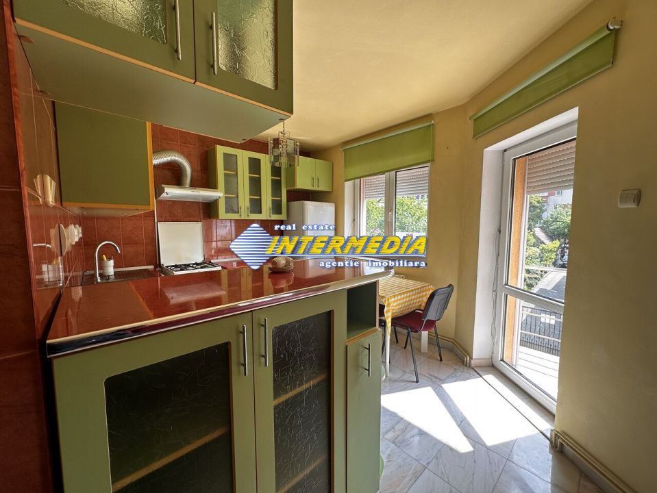 Vanzare Casa D+P+2E+Pod cu 10 camere, garaj si curte în zona Cetate, Alba Iulia – fotografia 35 din 52