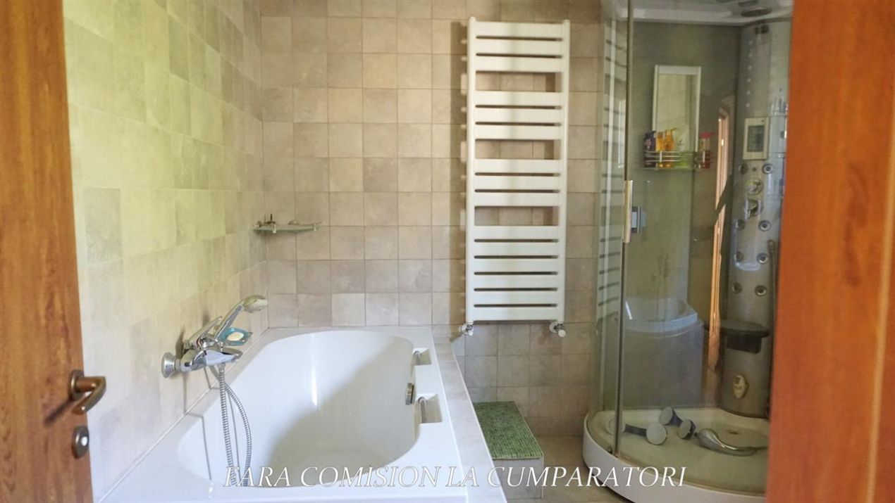 ELEGANTA SI LINISTE LA CATIVA PASI DE STATIUNILE VALCENE – fotografia 8 din 30