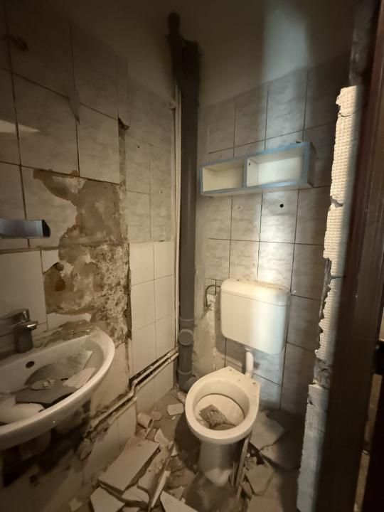 Apartament cu o camera, 22 mp utili, parter - COMPLEXUL STUDENTESC – fotografia 3 din 4
