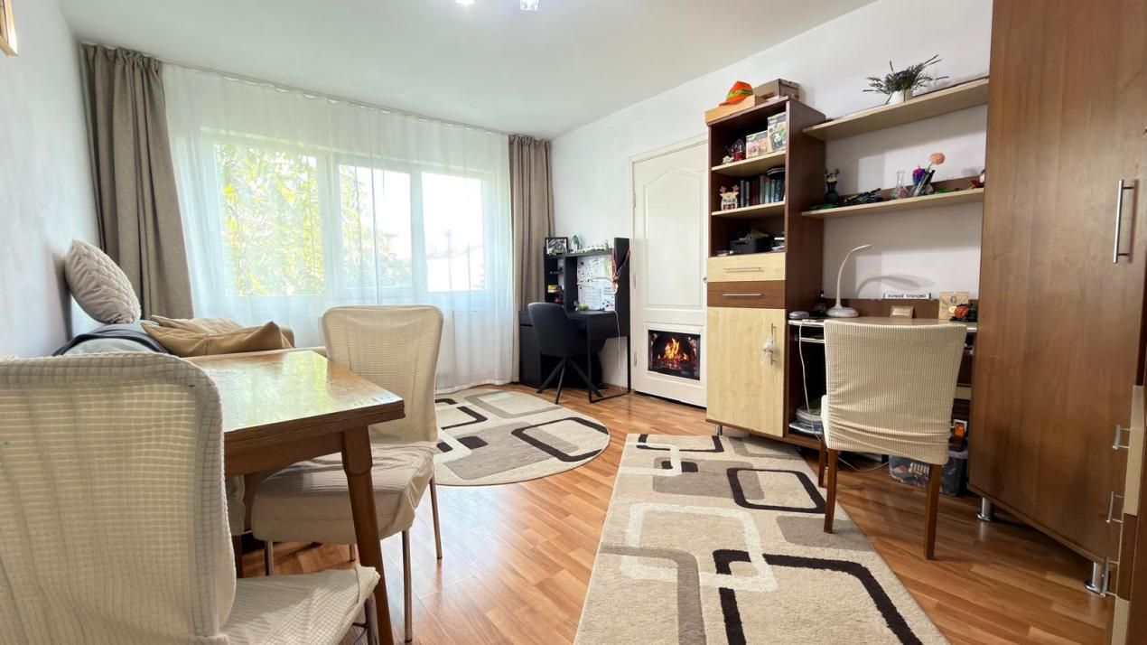 2camere | Etaj intermediar | Mobilat si utilat | Zona excelenta | Bloc anvelopat – fotografia 1 din 12