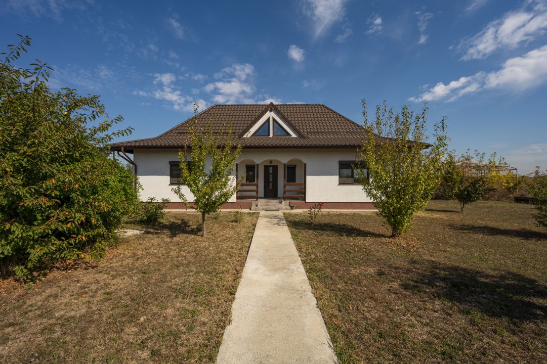 TARTASESTI, VILA INDIVIDUALA 140 MP, LOT 600 MP! – fotografia 1 din 28