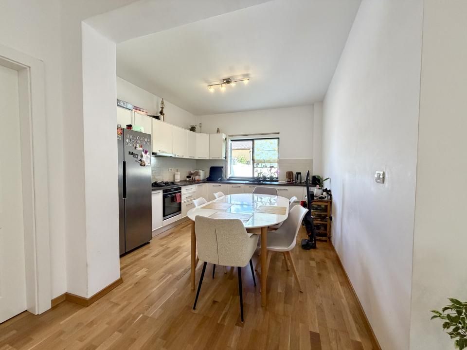 Duplex elegant, 4 camere, 110 mp utili, 220 mp teren - Dumbravita – fotografia 3 din 13