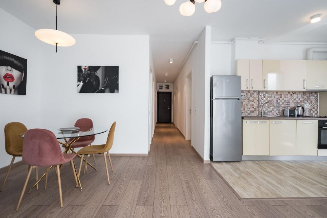3 CAMERE PIPERA ROND OMV MOBILAT – fotografia 11 din 12