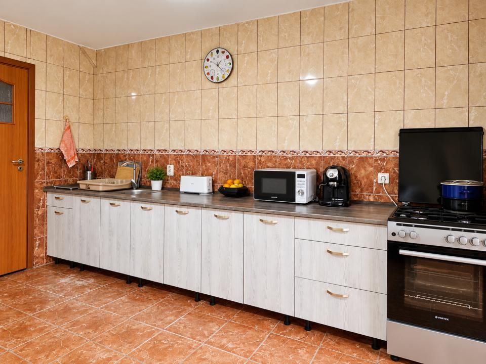 Casă pe malul lacului Snagov, ponton privat și teren 3.000 mp – fotografia 16 din 19