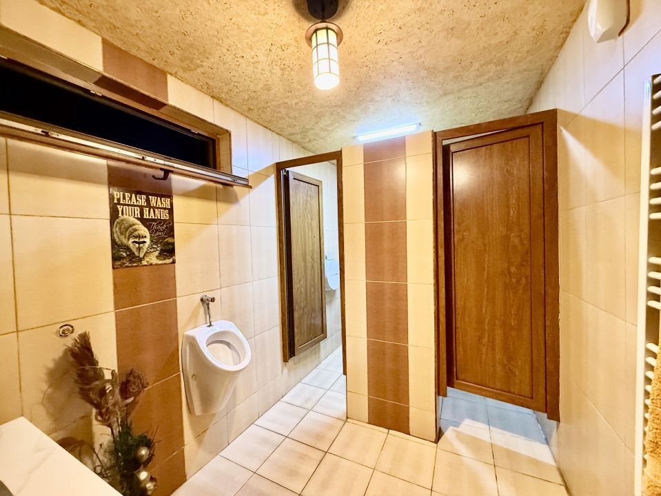 Casa bld Mamaia la  intrare Satul de Vacanta, langa Hotel Quartz – fotografia 7 din 15