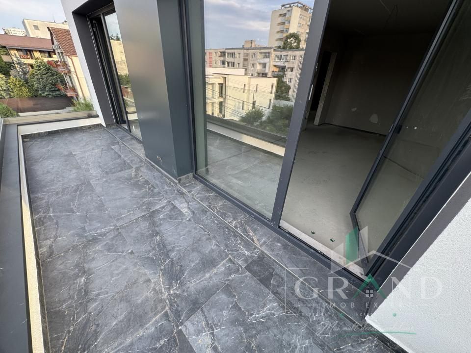 Apartament exclusivist în Andrei Mureșanu | 75 mp + 48 mp terase – fotografia 18 din 19