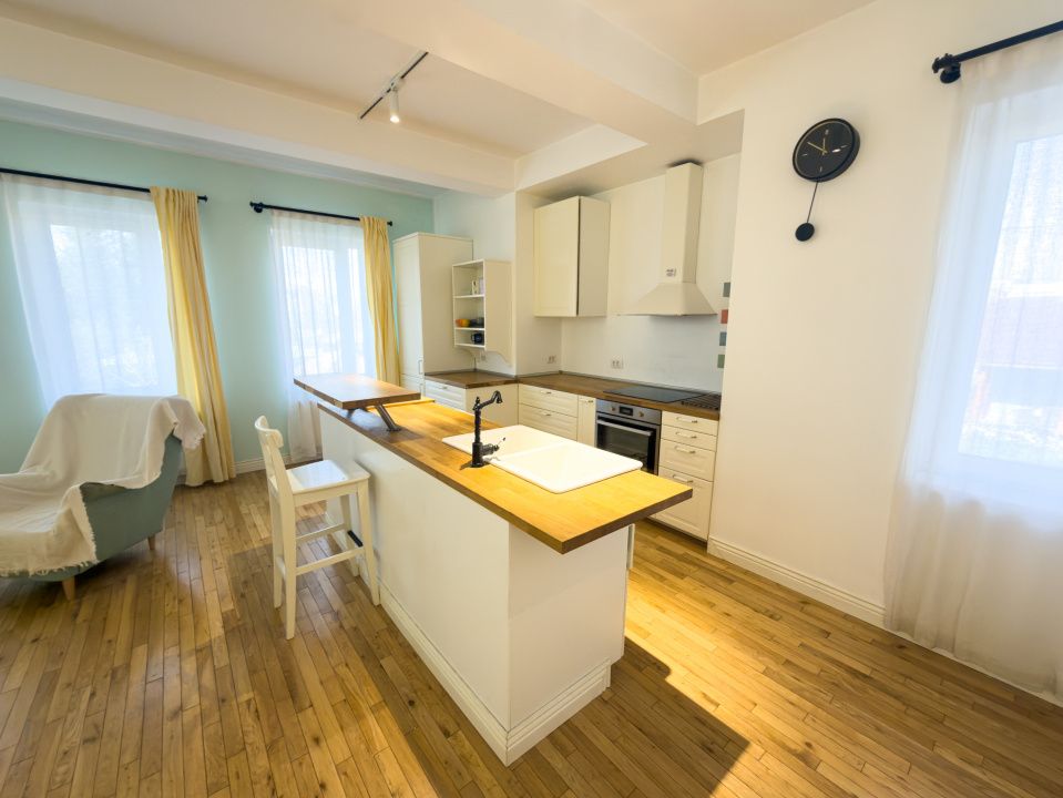 Vila D+P+1 si pod in Mamaia Sat cu teren 1569 mp si suprafata desfasurata 865 mp – fotografia 6 din 34