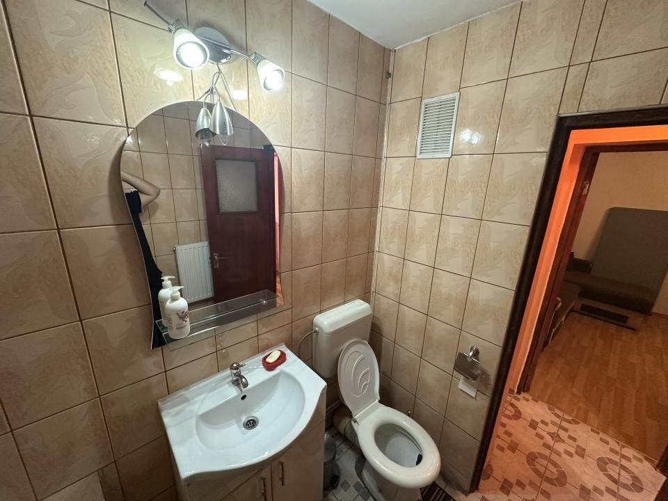 Berceni | 4 Camere | Etaj 5/10 | Bloc 1980 | Reabilitat | – fotografia 31 din 40
