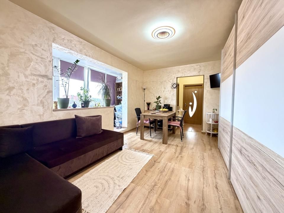 Apartament 2 camere, 55 mp utili, etaj 4 - zona Cetatii – fotografia 2 din 6