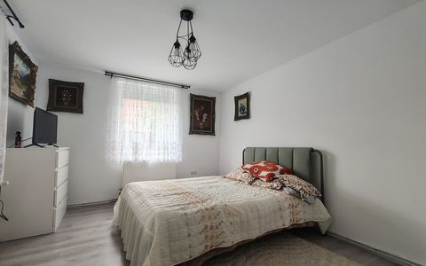 Casă de vânzare – Păuca 1400 mp teren , 132mp utili.