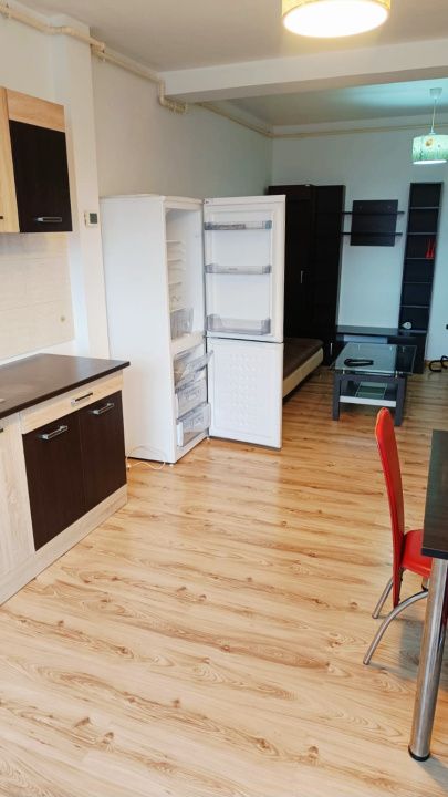 Apartament mobilat cu parcare, zona stadionului in Floresti – fotografia 10 din 16