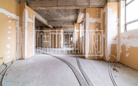 Spatiu comercial Bd Unirii Piața Alba Iulia Parter + 1etaj