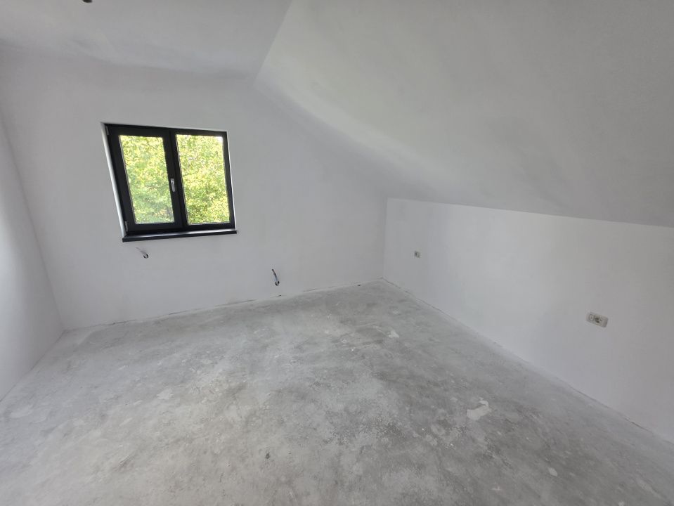 Exclusivitate! Vila P+M înaltă, 7 camere, teren 458mp, Valu lui Traian! – fotografia 13 din 15