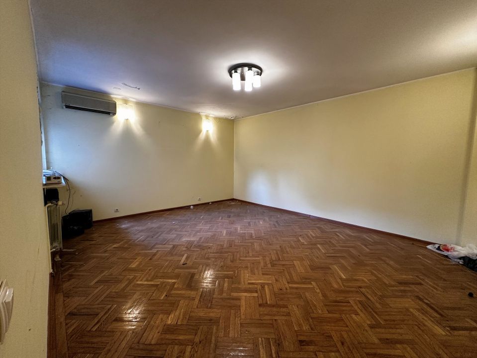 Oportunitate investitie – Casa 8 camere 13 Septembrie - Panduri | 253 mp – fotografia 8 din 23
