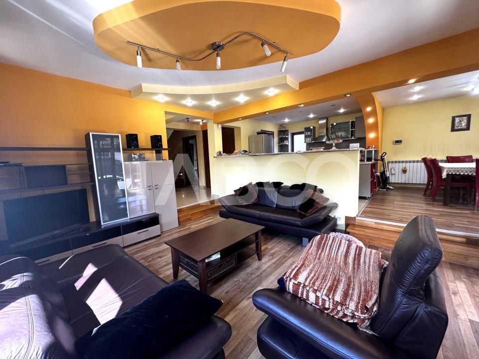 Casa de vanzare cu 5 camere 3 bai curte privata Turnisor Sibiu – fotografia 3 din 24