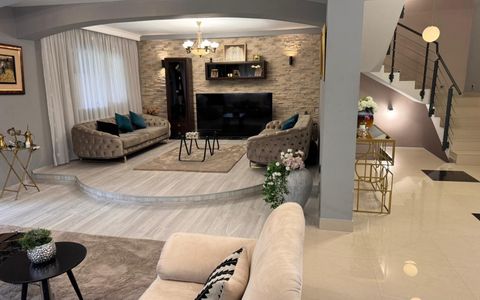 Vilă, mobilată, 350 mp utili, D+P+E | Bună Ziua