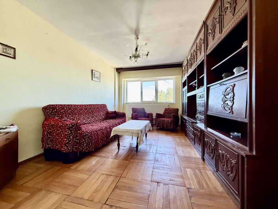 Apartament cu 3 camere decomandat Icil - Casa de Cultura – fotografia 1 din 11