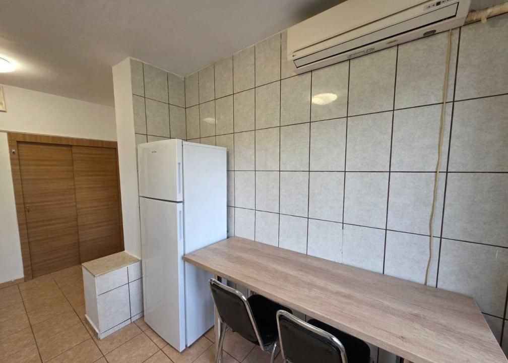 3 Camere de inchiriat | Titan | Metrou – fotografia 6 din 8