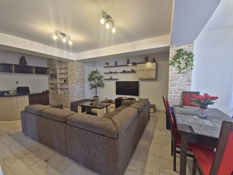 Compozitorilor apartament 3 camere Decomandat suprafata totala de 114 mp – fotografia 3 din 38