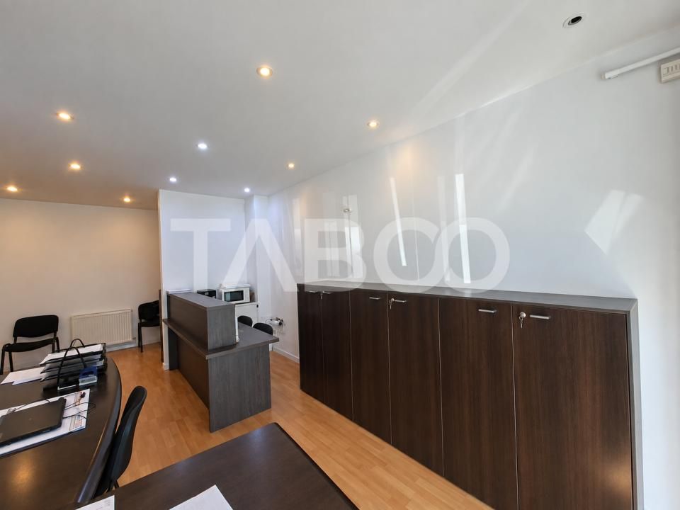 Spatiu birouri de inchiriat renovat modern 50 mp in Sibiu zona Strand – fotografia 11 din 11
