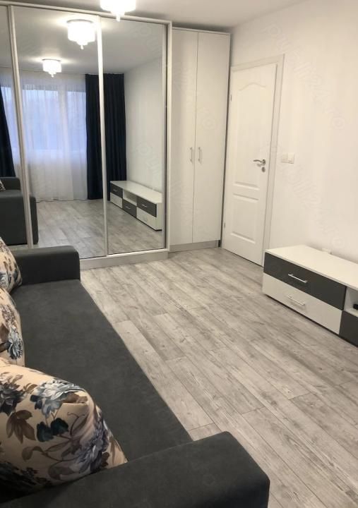 3 Camere de inchiriat | Drumul Taberei | Metrou | Mobilat - utilat – fotografia 2 din 7