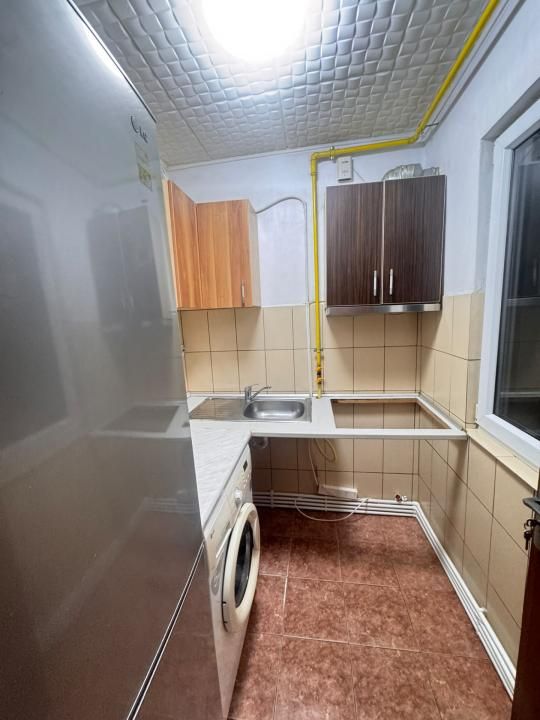 Apartament de vânzare cu 2 camere în zona Groapa – Școala 8 – fotografia 8 din 11