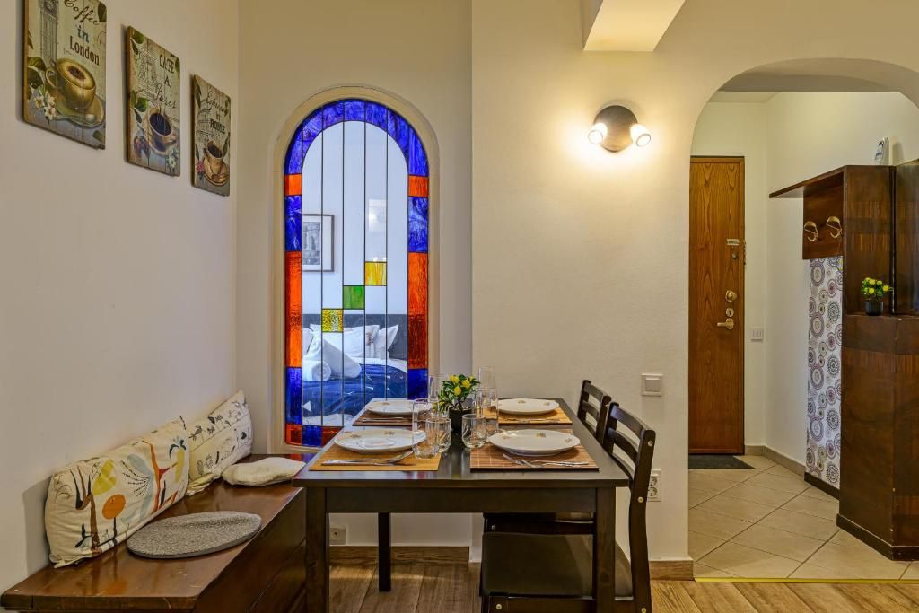 Inchiriere apartament cochet Universitate – fotografia 1 din 13