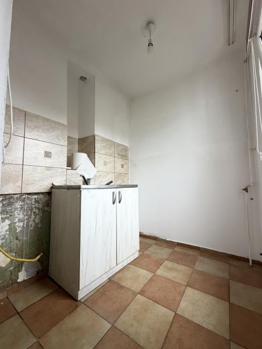 Apartament 3 camere, 44mp utili, etaj 4 - Piata Doina – fotografia 7 din 8