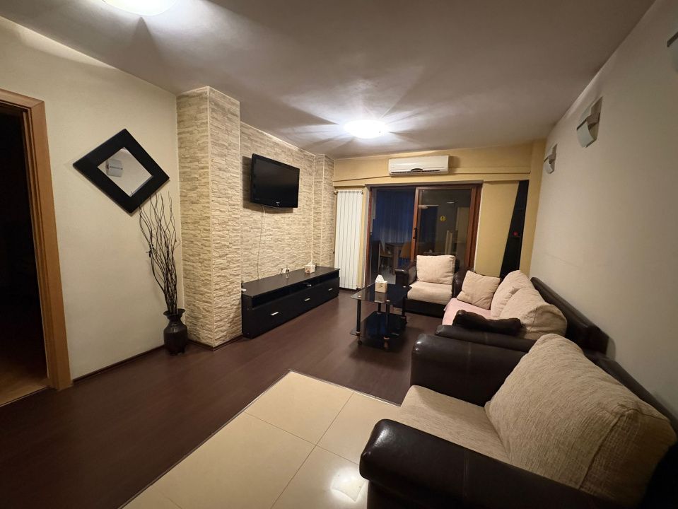 Apartament, 4 camere, 120 mp, Calea Severinului, Zona Promenada – fotografia 1 din 11