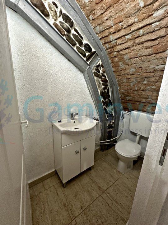 Spatiu comercial de inchiriat, ultracentral, Oradea, Bihor – fotografia 4 din 4