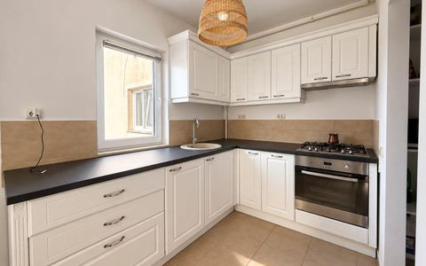 Apartament 4 camere -Terasa 30 mp - Doua locuri de parcare