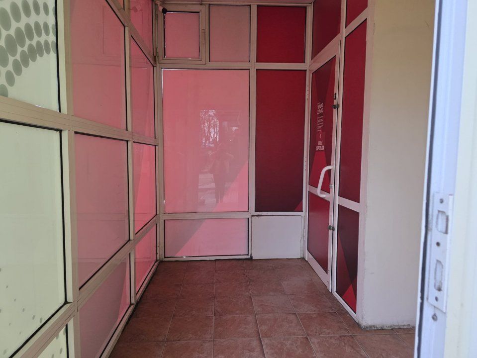Spatiu comercial- Vedere directa Bd. Tomis | Zona Macu Rosu- Tomis 3 – fotografia 4 din 5