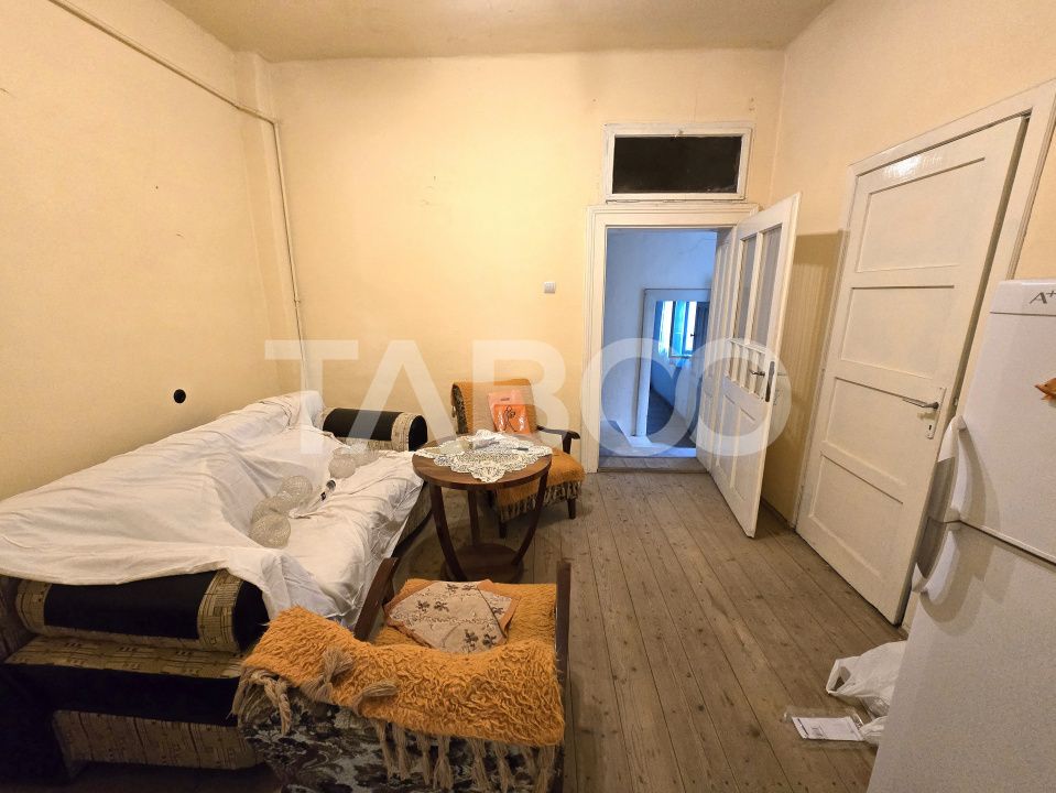 Casa tip duplex de vanzare la curte comuna pivnita in Piata Cluj Sibiu – fotografia 5 din 15