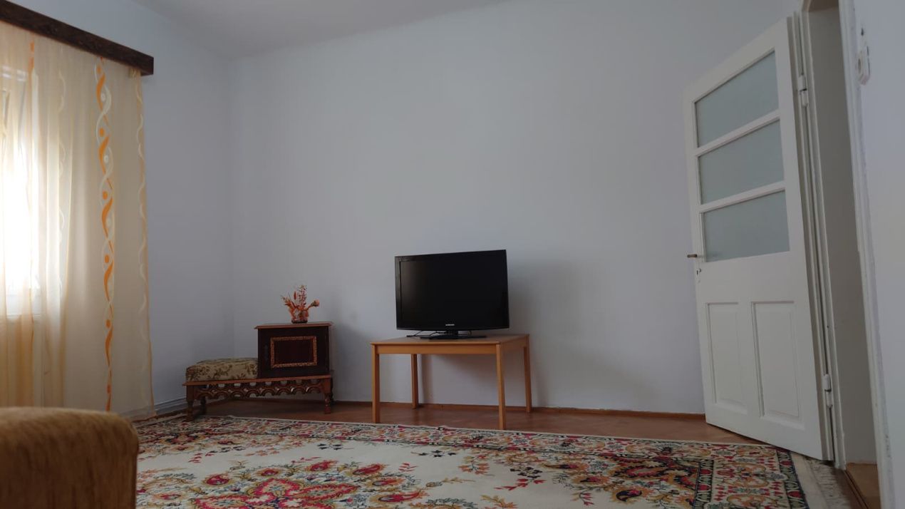 Casă individuală cu demisol + parter • 130 mp utili • Curte 237 mp • Garaj. – fotografia 18 din 25