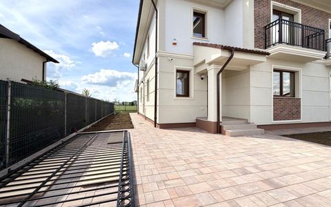 Duplex spatios, 5 camere, 132 mp utili, 300 mp teren - Dumbravita