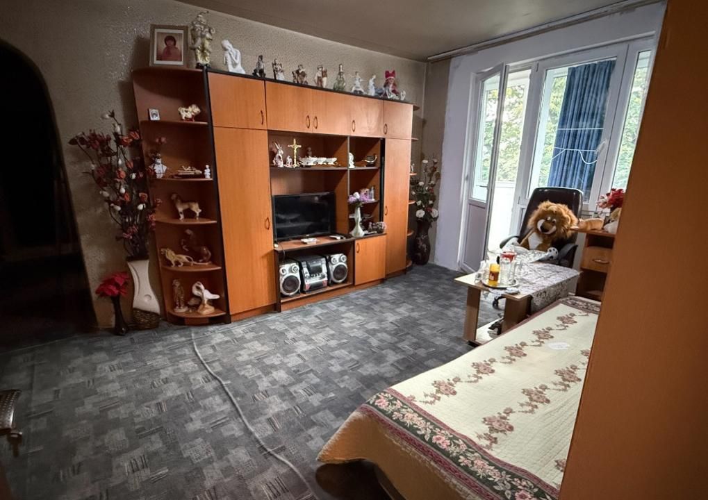 | 3 Camere| Et.3/4 | Zona Titan | Auchan Titan | Recent Renovat | – fotografia 5 din 9