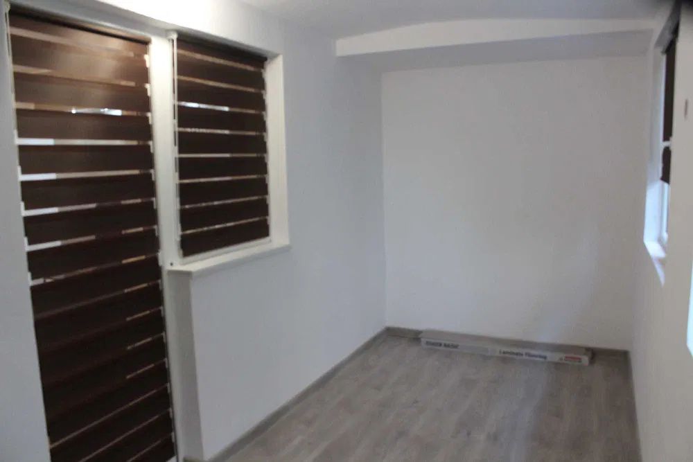Apartament 3 camere zona VIVO Str.Razoare 68mp – fotografia 5 din 8