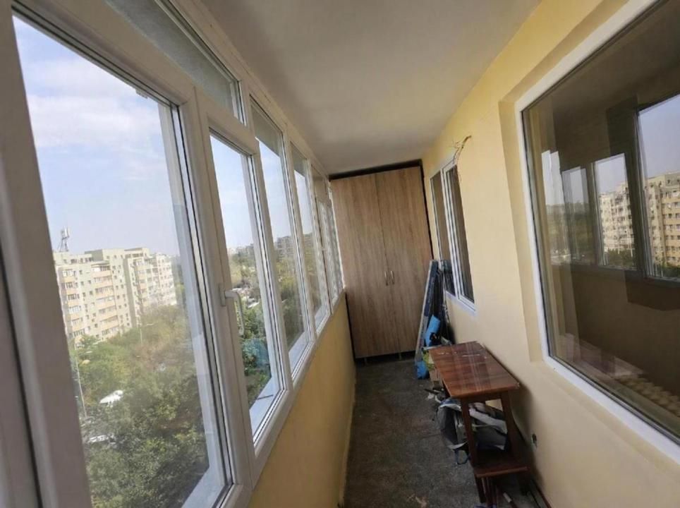 | 2 Camere | Et.8/9 | Metrou Costin Georgian | Bloc Reabilitat | Recent Renovat – fotografia 8 din 11
