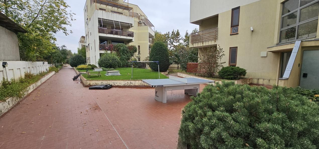 Doi Cocosi - Straulesti - 3 camere cu parcare si boxa incluse – fotografia 47 din 51