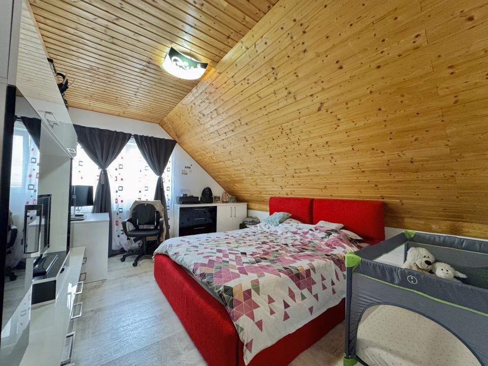 Casă 7 camere, P+M, renovată,  – Cartierul Tineretului – fotografia 18 din 21