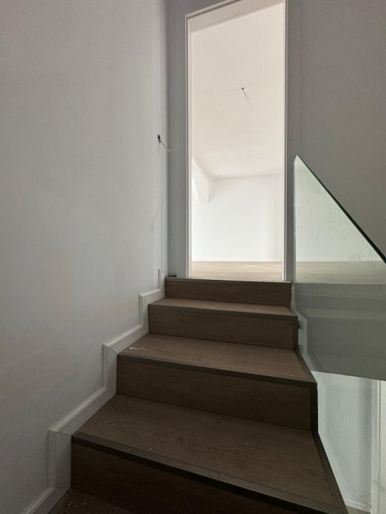 🏡 VILE MODERNE ÎN COMPLEX DE CASE ÎNȘIRUITE – STR. EROULUI, CHIAJNA 🌿 – fotografia 11 din 17